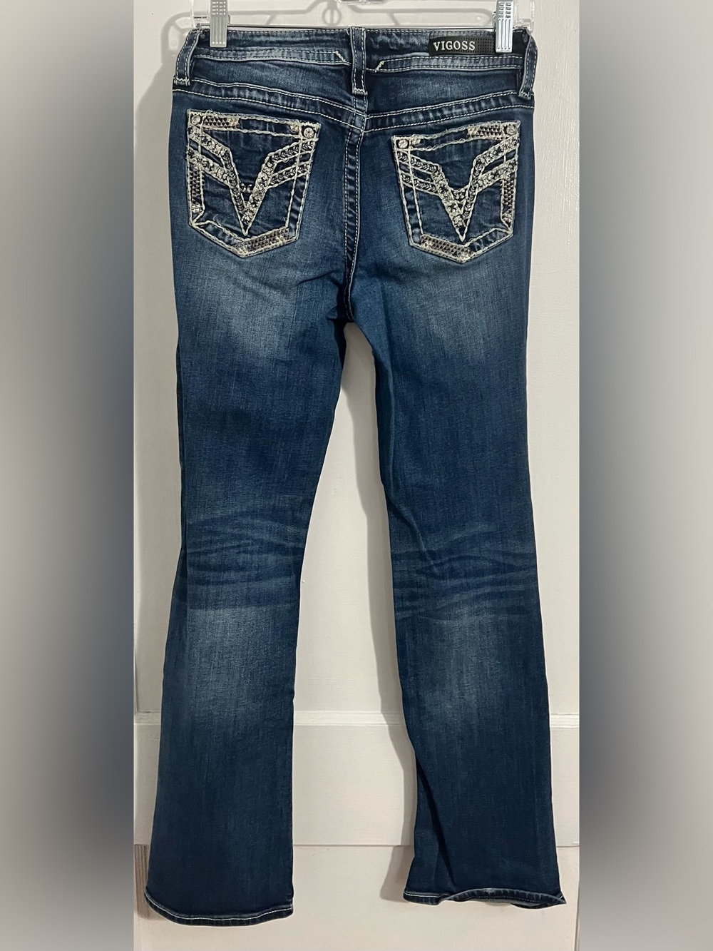 Vigoss Women's Dark Blue Boot Cut Jeans with Rhinestone Pocket Trim - Picture 2 of 6